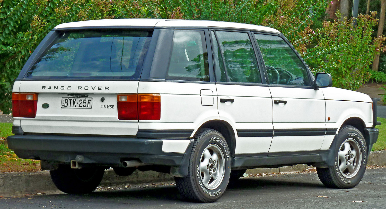 Example of a Range Rover 2