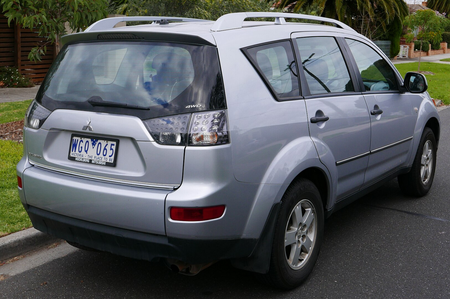 Example of a Outlander 2